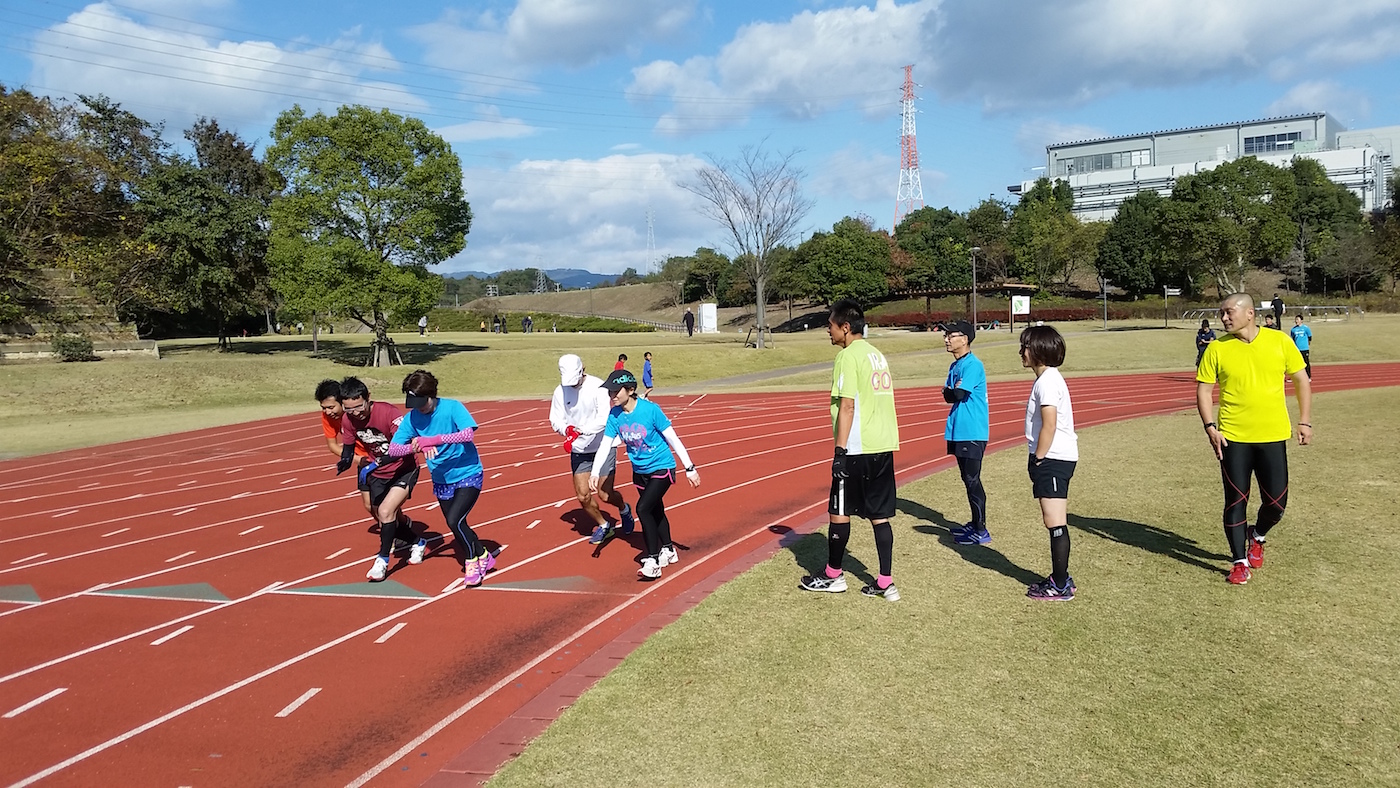 トラック練習でインターバルトレーニング 佐野康治 Hotelbl