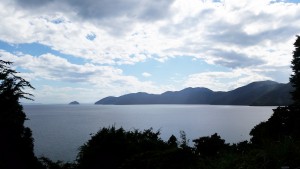 県道514号線　賤ヶ岳峠からの琵琶湖