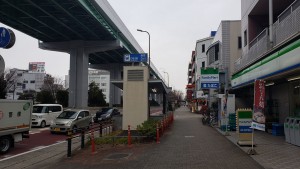 M25 堀田駅