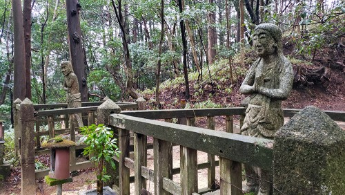 太神山の神社