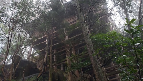 太神山の神社